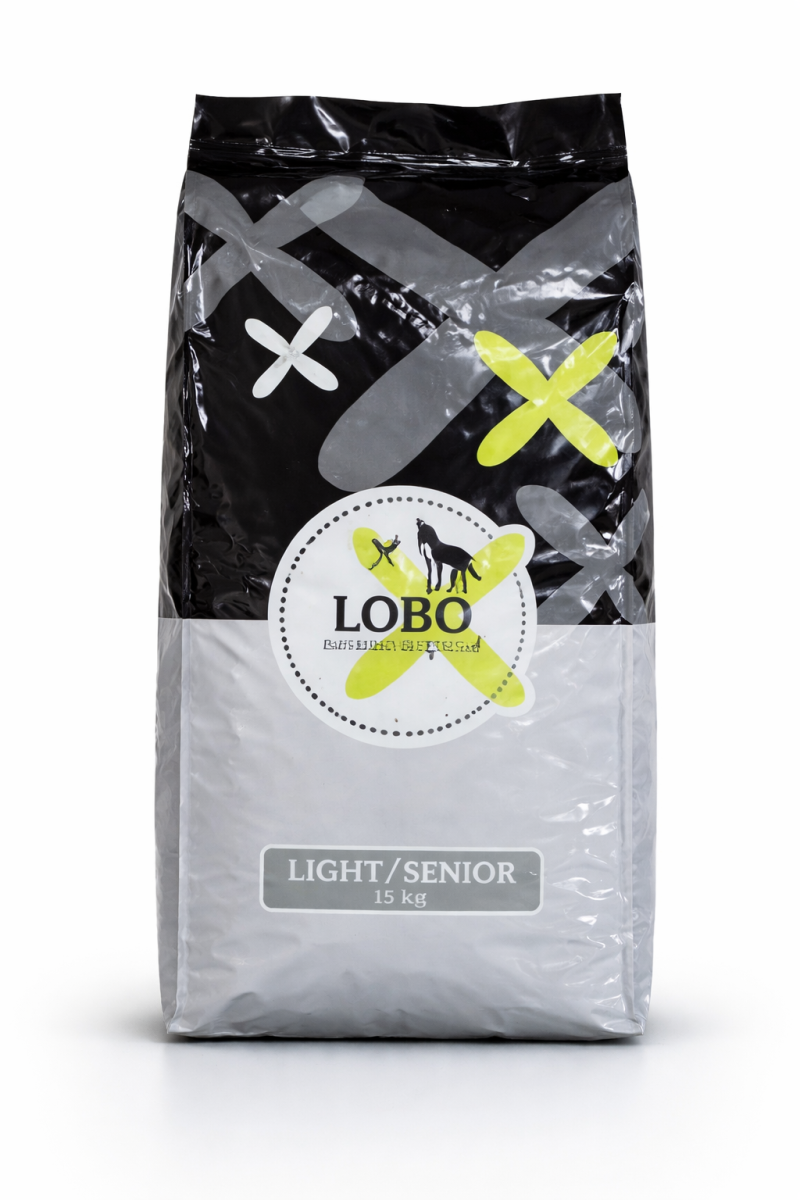 LOBO NATURE PETFOOD LIGHT/SENIOR 15kg LOBO NATURE PETFOOD LIGHT/SENIOR 15kg