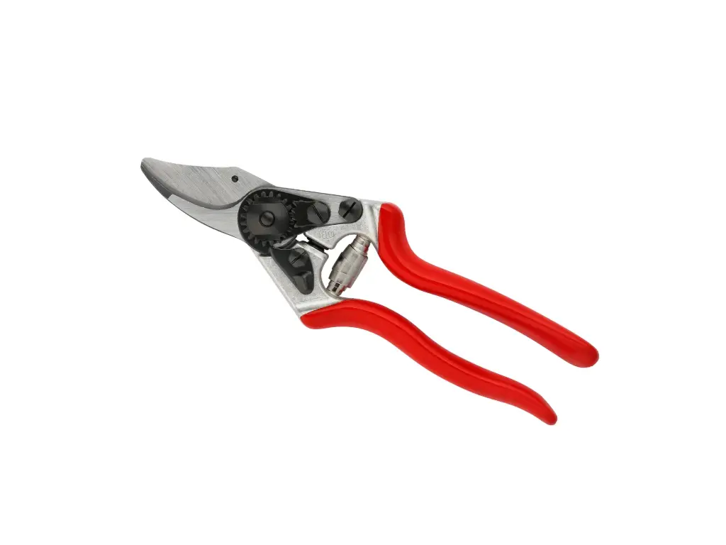 Snoeischaar FELCO 6 (Medium), compact met kegelvormige snijkop Snoeischaar FELCO 6 (Medium), compact met kegelvormige snijkop